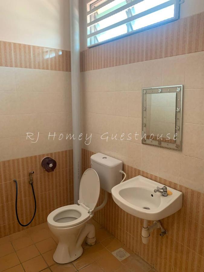 Rj Homey Guesthouse Sungai Petani Exteriör bild